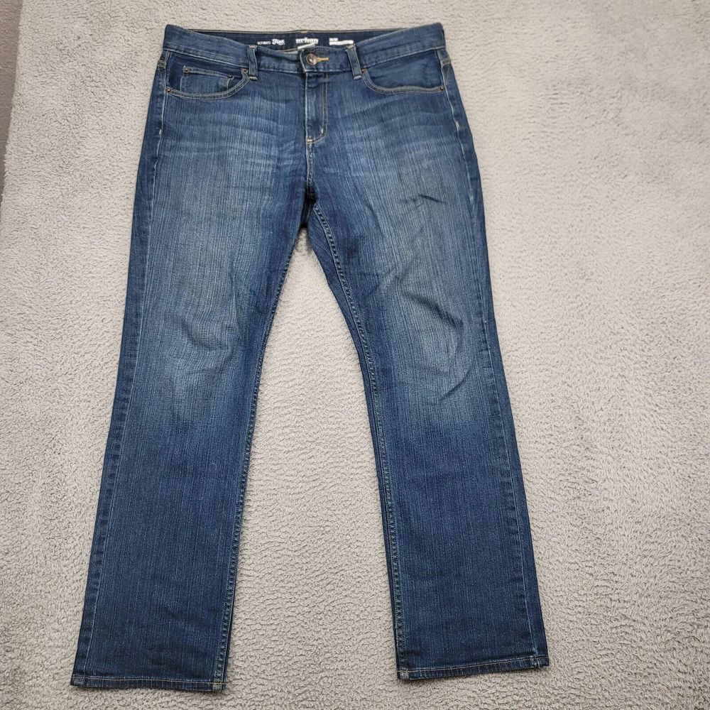 Urban Pipeline Jeans Mens 37x29* Blue Denim Slim Straight Distressed Stretch